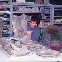 1995 Working in Shigaraki studio
